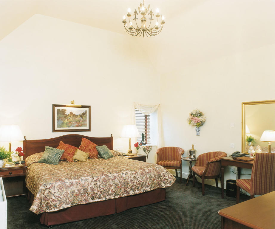 Adare Manor Apartments & Villas Limerick Room photo